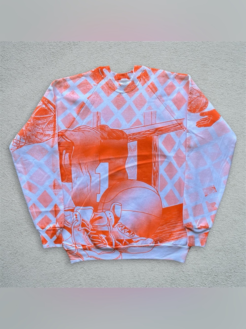 Vintage 90s Basketball AOP Crewneck sweatshirt Art NBA sneakers VTG Hoops Net